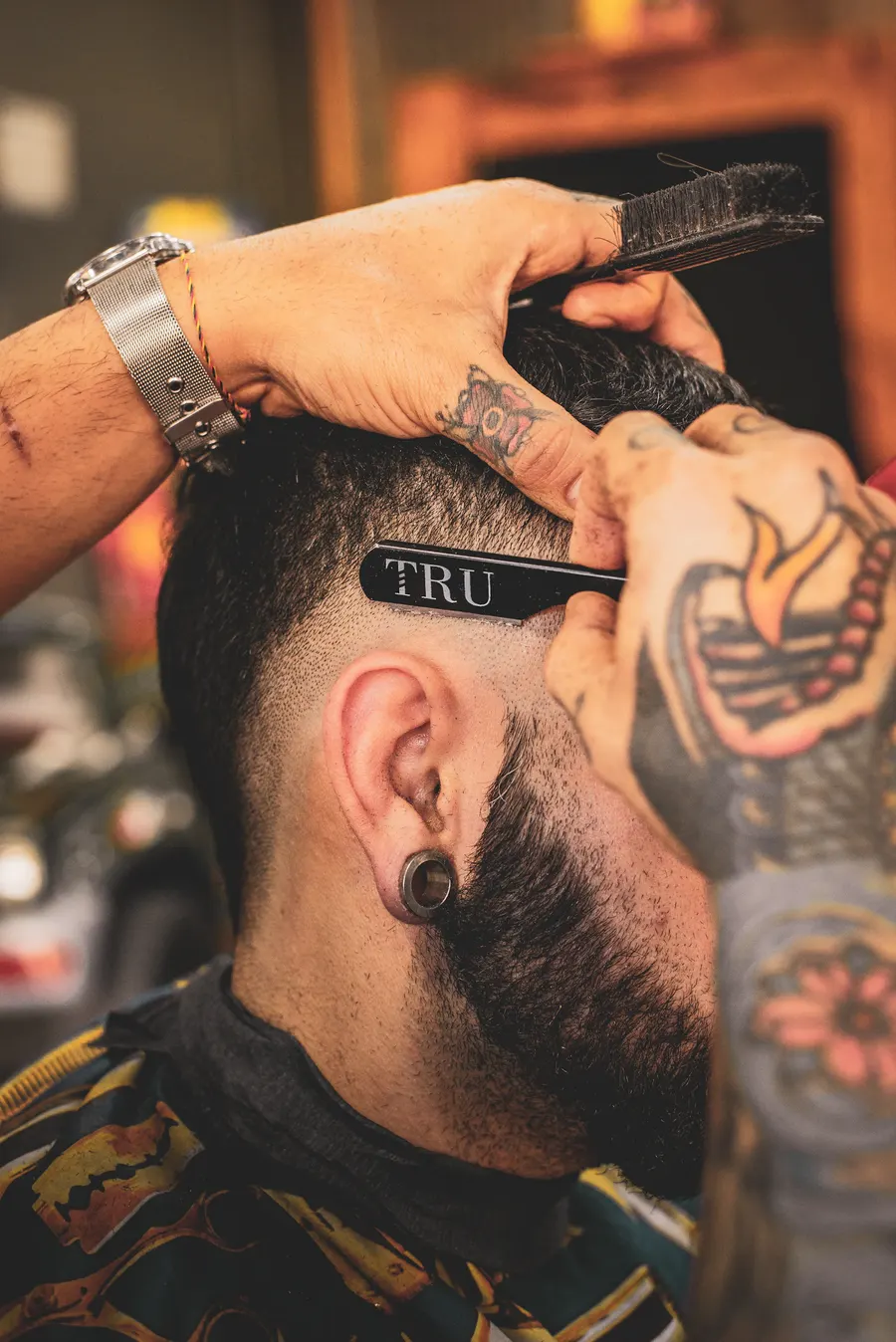 Razor line-up detail on a skin fade